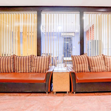 Super Townhouse Oak Times Square Le Western Bombay Exterior foto