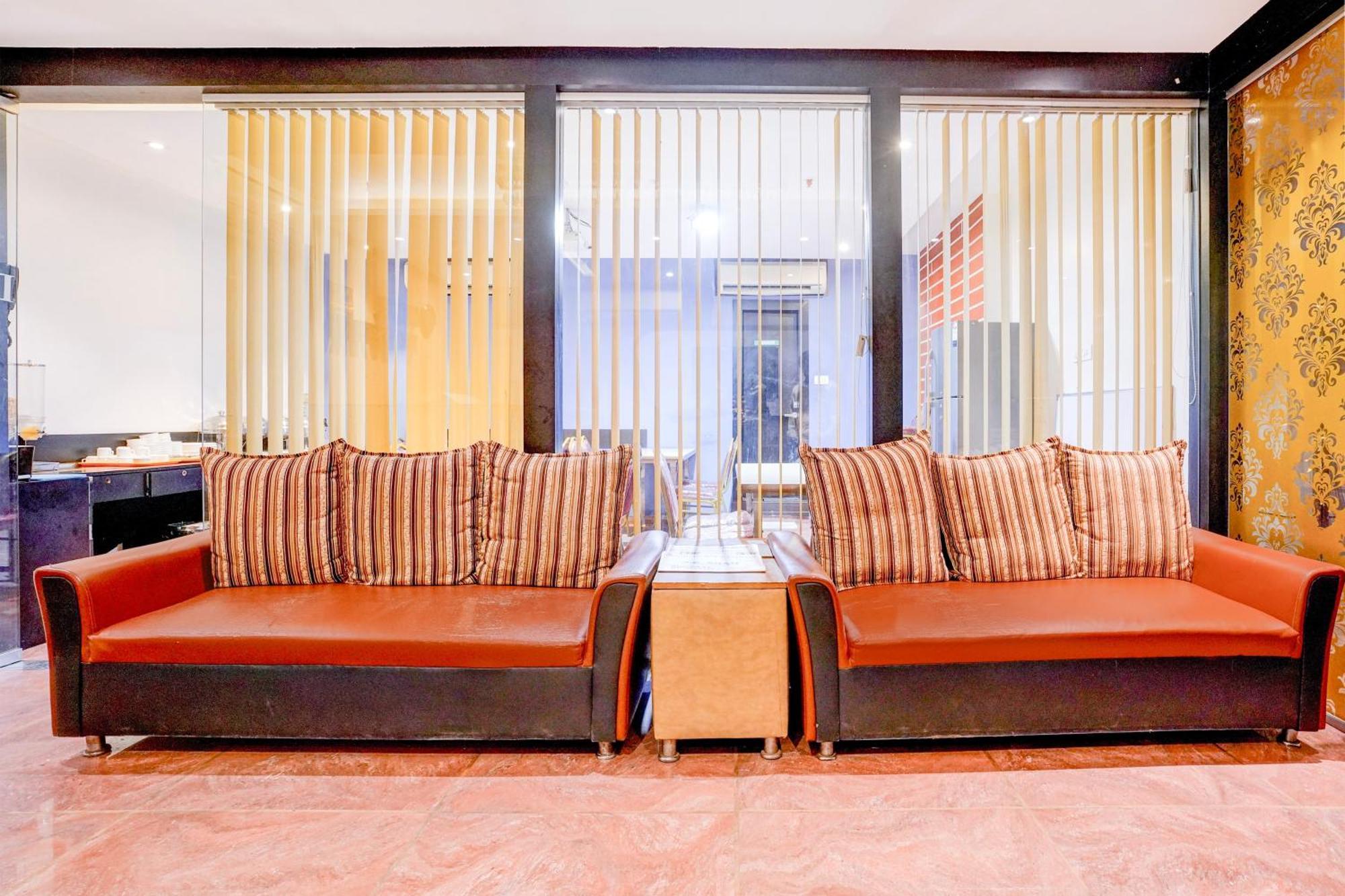 Super Townhouse Oak Times Square Le Western Bombay Exterior foto