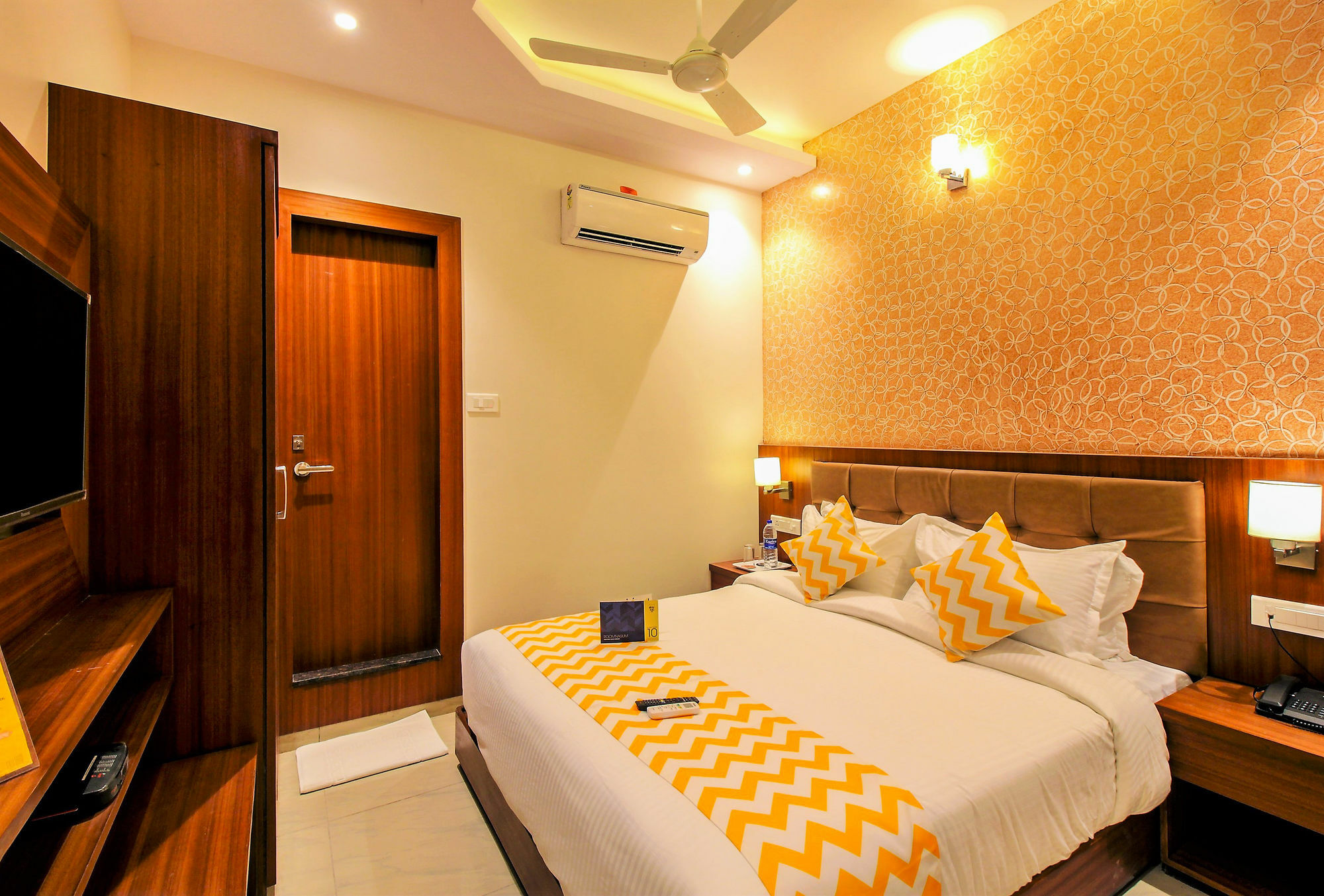 Super Townhouse Oak Times Square Le Western Bombay Exterior foto