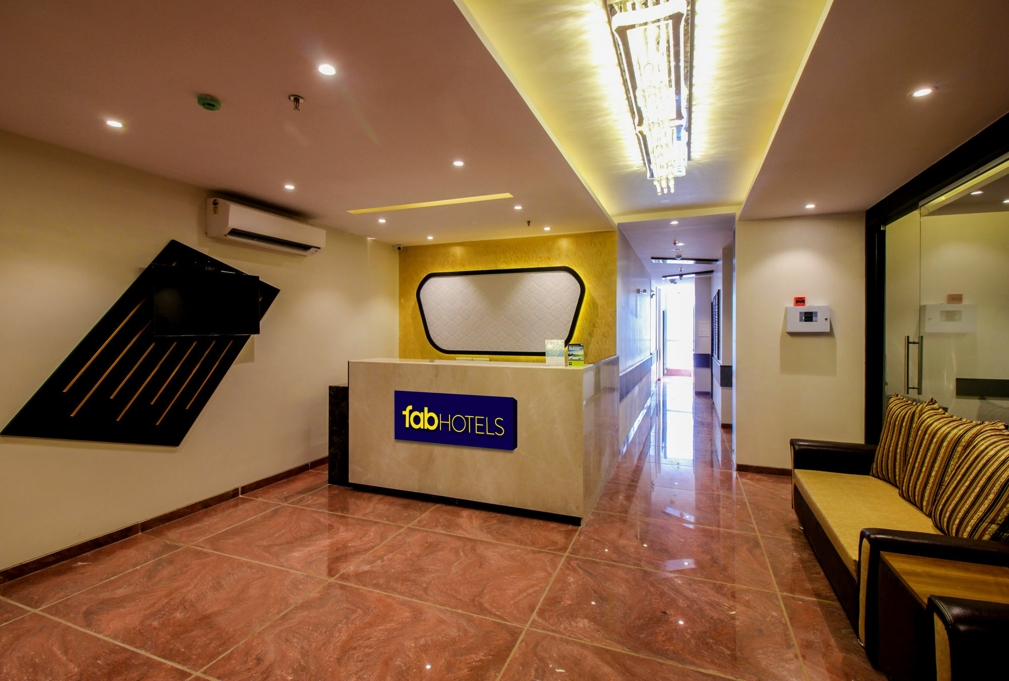 Super Townhouse Oak Times Square Le Western Bombay Exterior foto