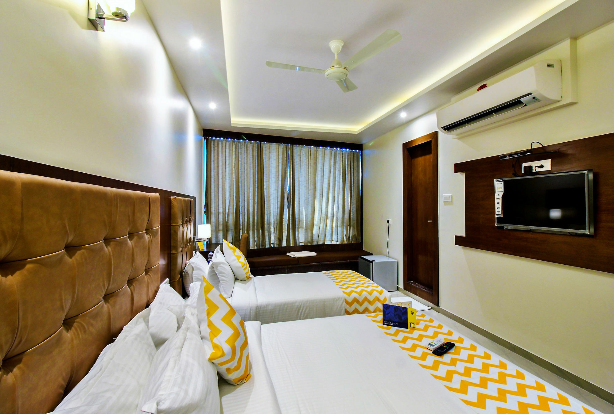 Super Townhouse Oak Times Square Le Western Bombay Exterior foto